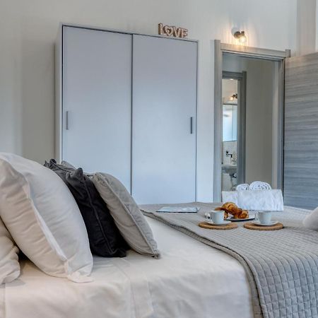 Izzhome Cozy Sunflowers プーラ エクステリア 写真